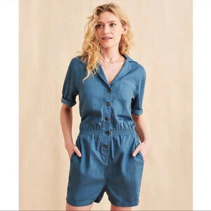 NWT Faherty Arlie Linen Day Romper
Stormy Seas-2XL